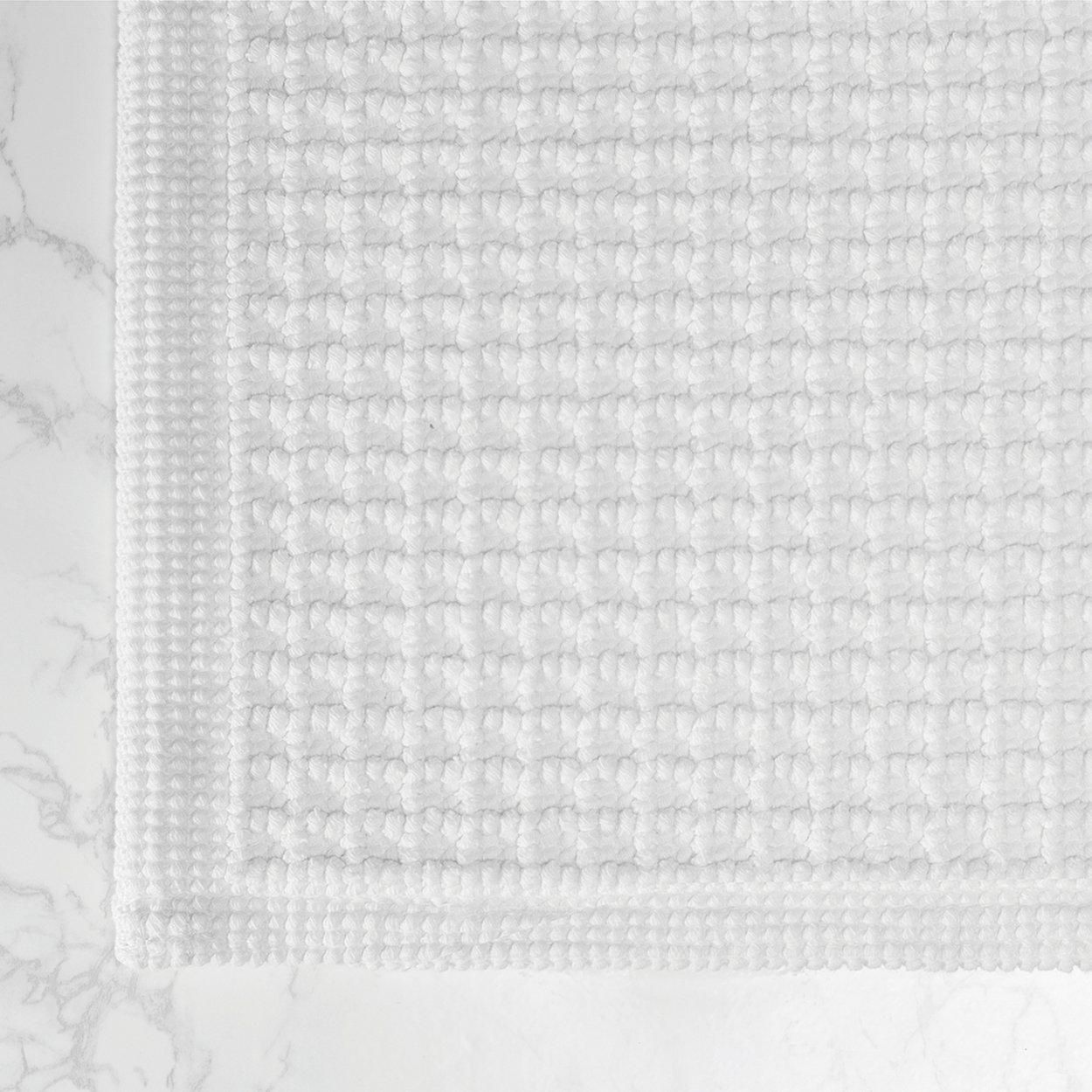 Artesano Bath Rug Grid White 20