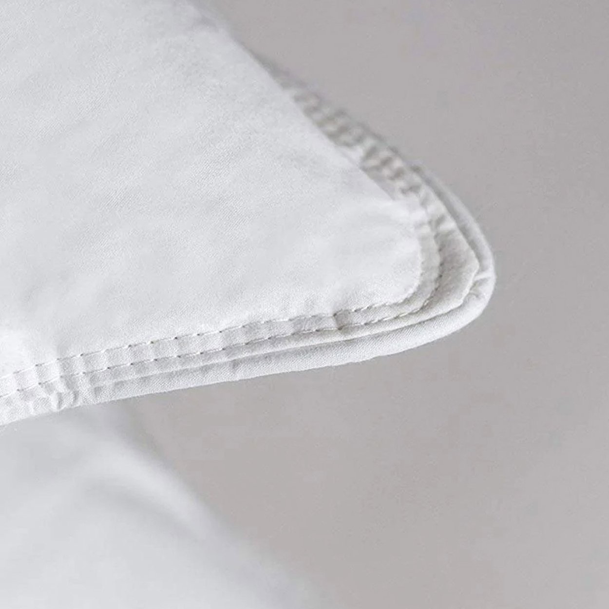 Pillow-Chamber-Stitching.jpg