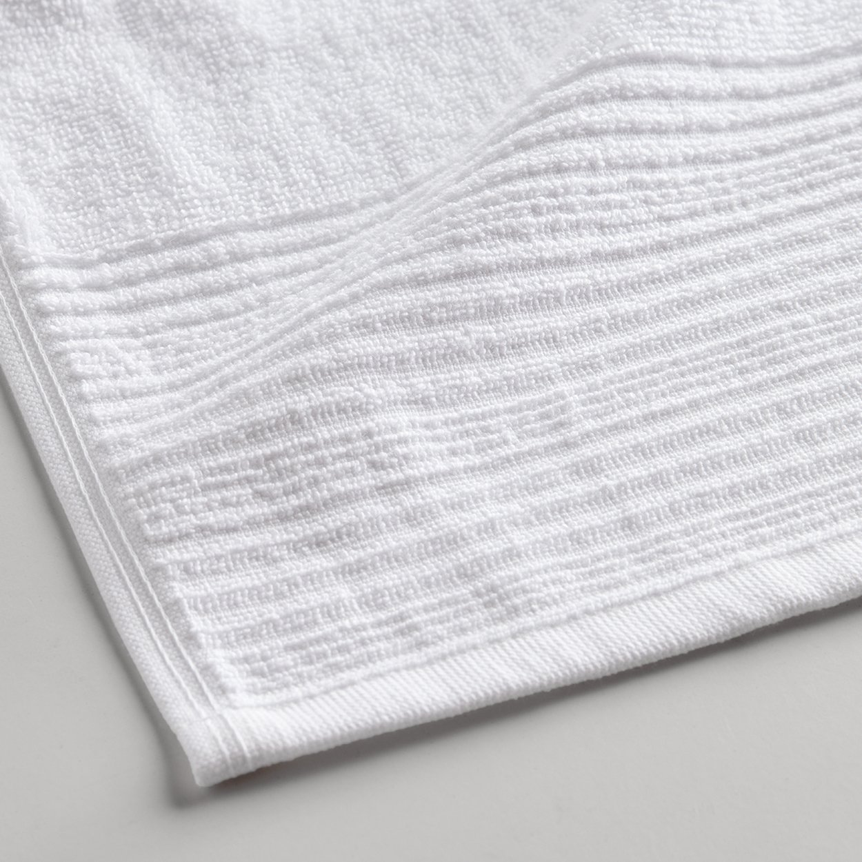 Towel-Elevations-Horizon-02.jpg