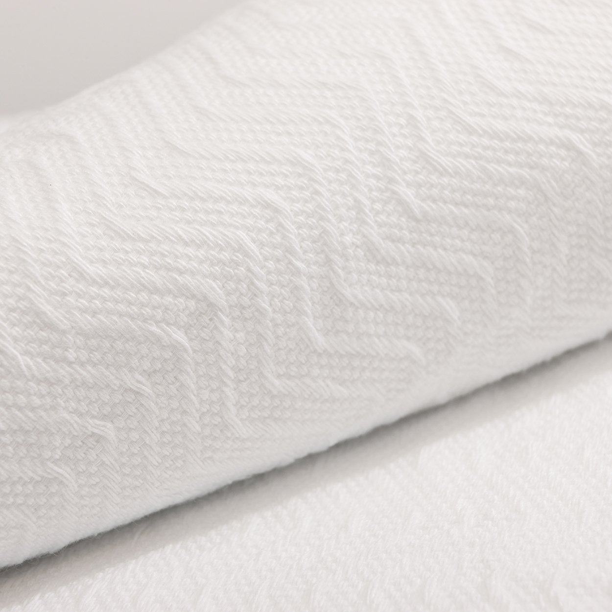 Blanket-Herringbone-02.jpg