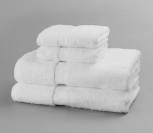 These Cam Border hospital towels feature a classic cam border and are an excellent bulk towel option for healthcare facilities.