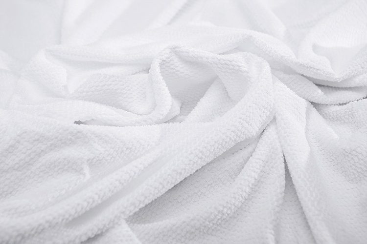 A spiraled lynova blanket
