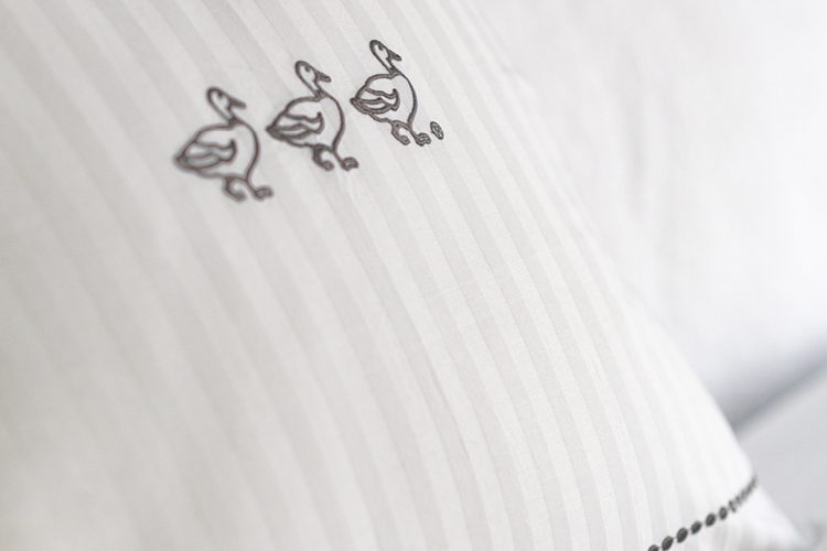 custom Hotel pillow embroidery of three ducks