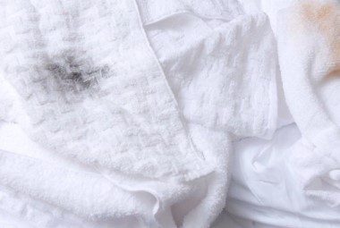 Cosmetic Stains on Hotel Towels