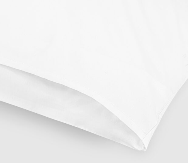 This no-iron pillow cover features the hidden hidden french fold closure.