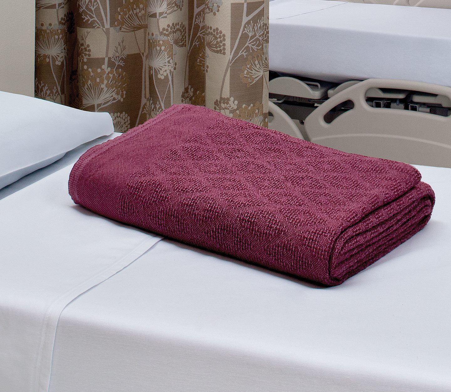 Thermo Plus® Spread Blanket  Cotton Soft. Polyester Tough.