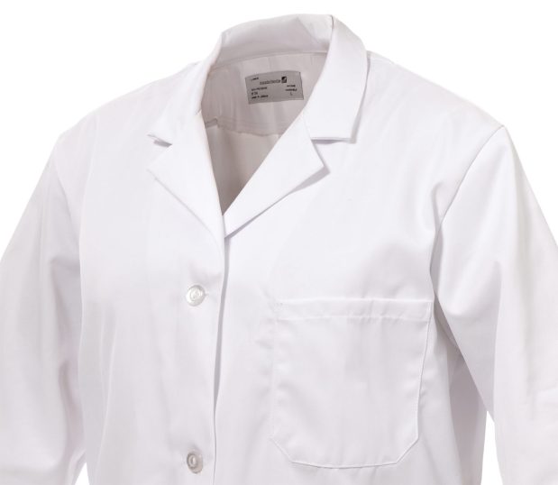 Shown here is a detail of the front of the Women’s Poplin Lab Coat. This white lab coat features three pockets, a four button closure and side slits for easy access to pants pockets.