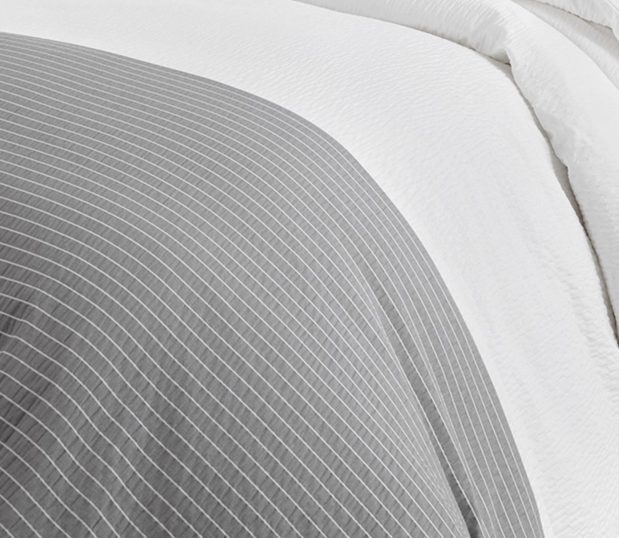 A wrinkled guest bed makes a poor first impression. With our no iron top cover, your beds will be wrinkle free by design. Shown here is a detailed close up of a StormCloud Top Cover.