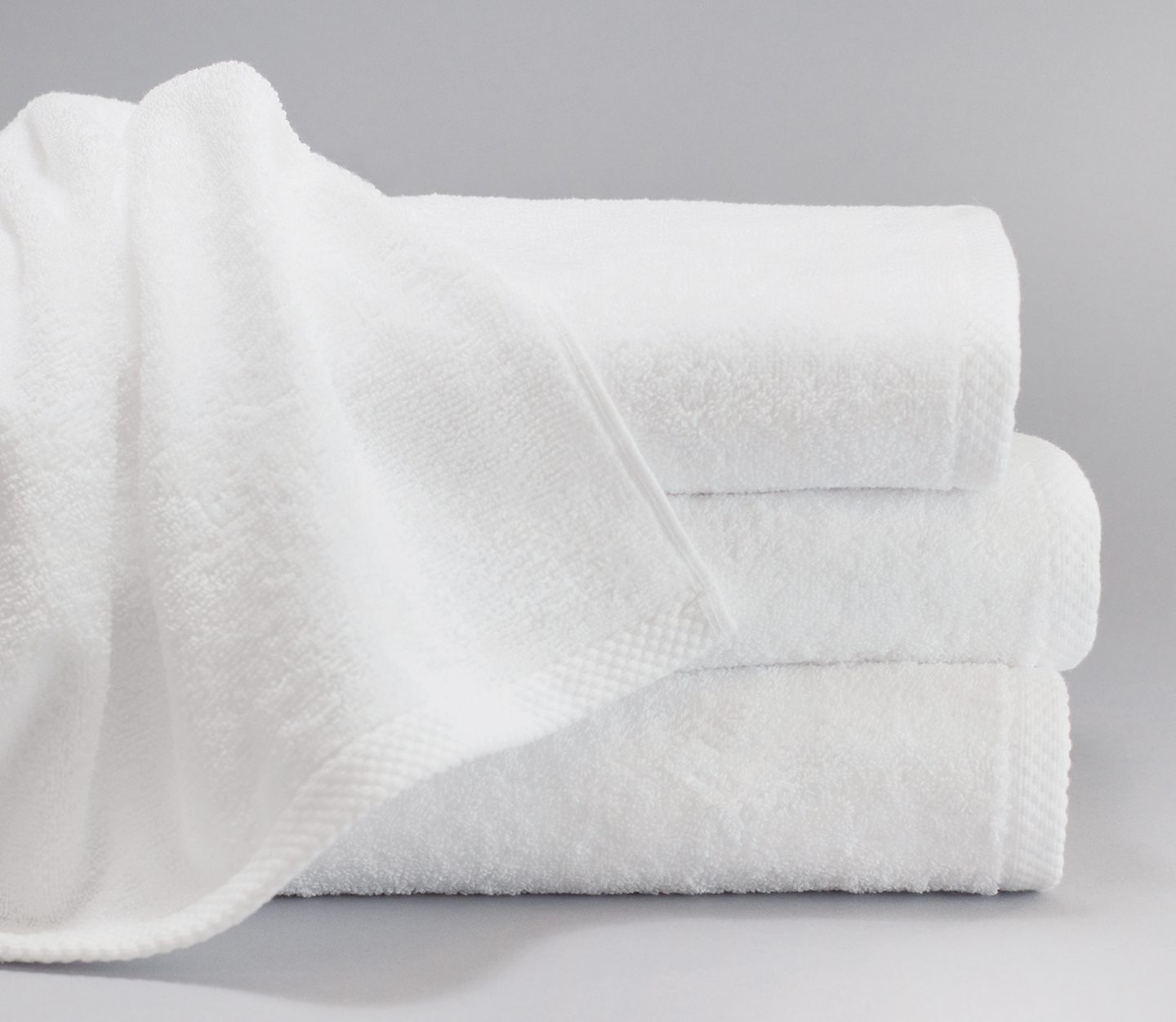 Luxury Lynova bath towels by Standard Textile. white Case of 36