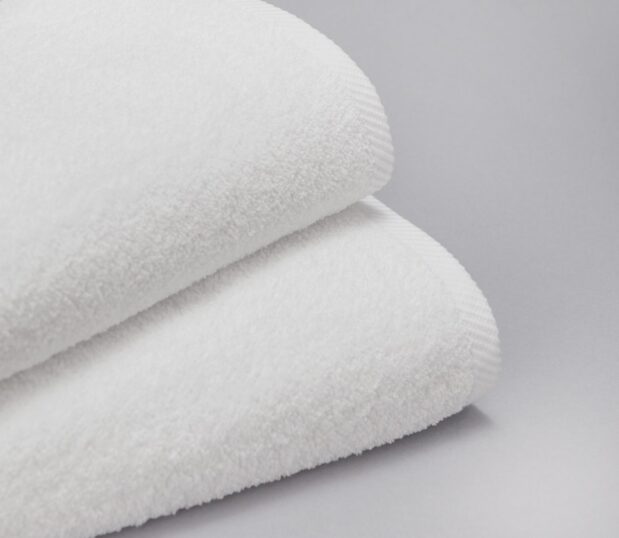 Stack of two Gradient towels.