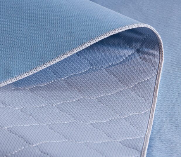 PerVal® Underpads feature a scalloped diamond quilting pattern. These incontinence pads disperse moisture more effectively than brushed tricot underpads.