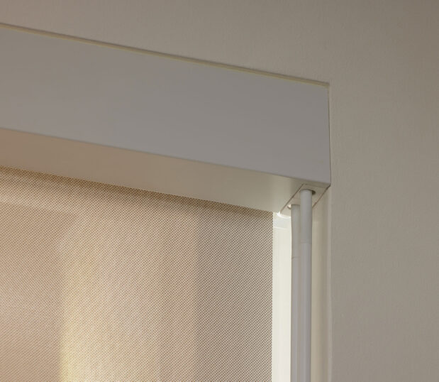 award-winning, chain-free solar shades