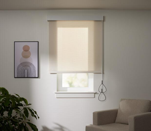 award-winning, chain-free solar shades